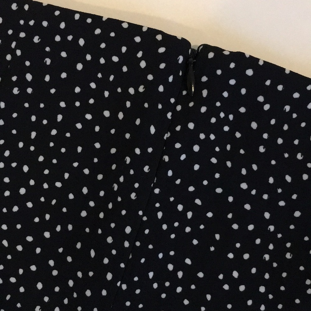 Aritzia Wilfred High Waist Shorts Larvatto Size Small - Picture 11 of 12